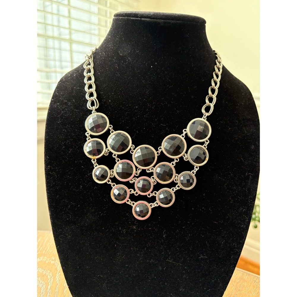 Lia Sophia Silver Tone Black Faceted Stone Bib Statement Necklace Adjustable